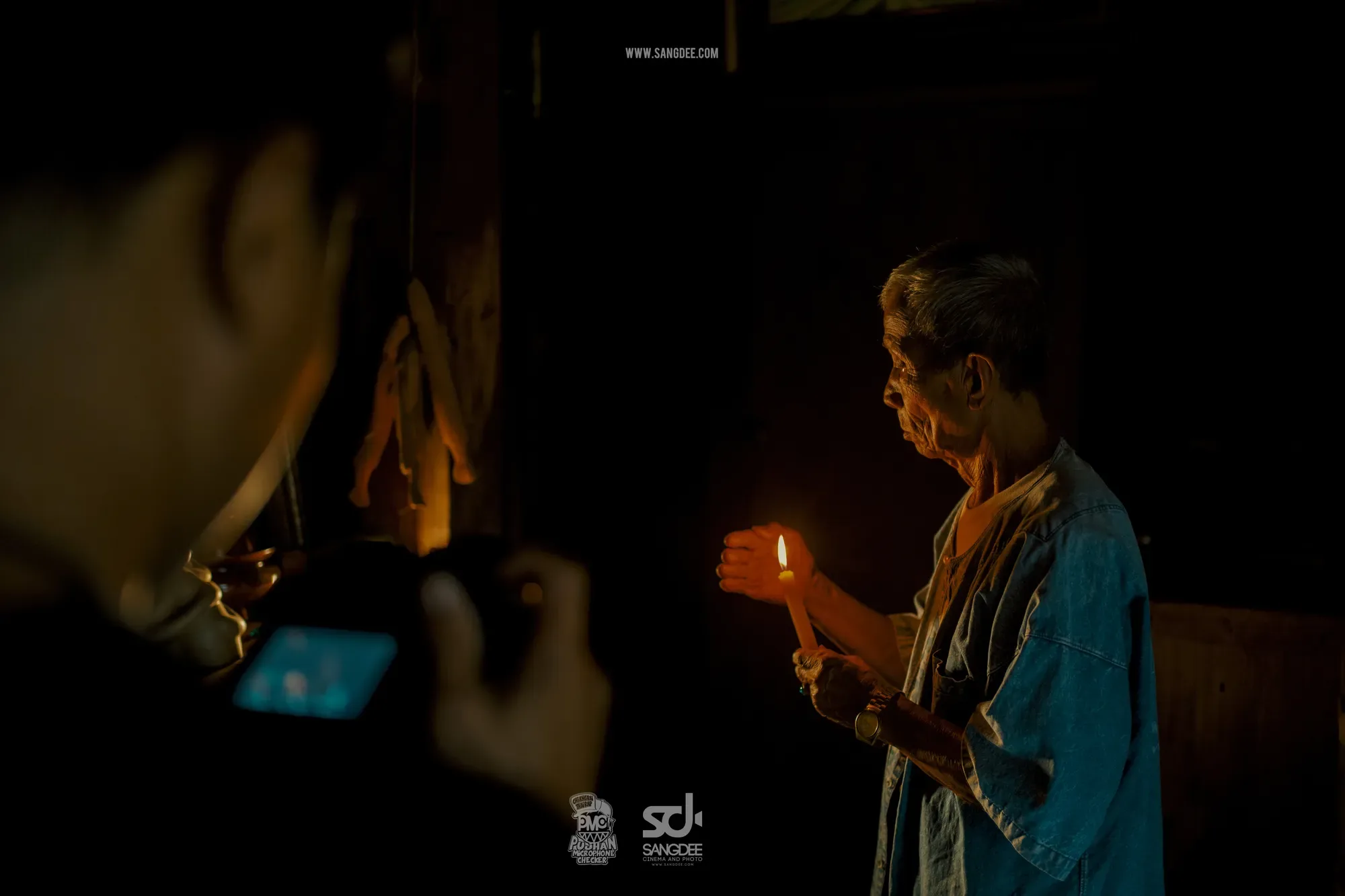 ความหมายของ MV กฎไตรรัก - PMC ปู่จ๋าน ลองไมค์ — ภาพจาก SANGDEE Photo Journal