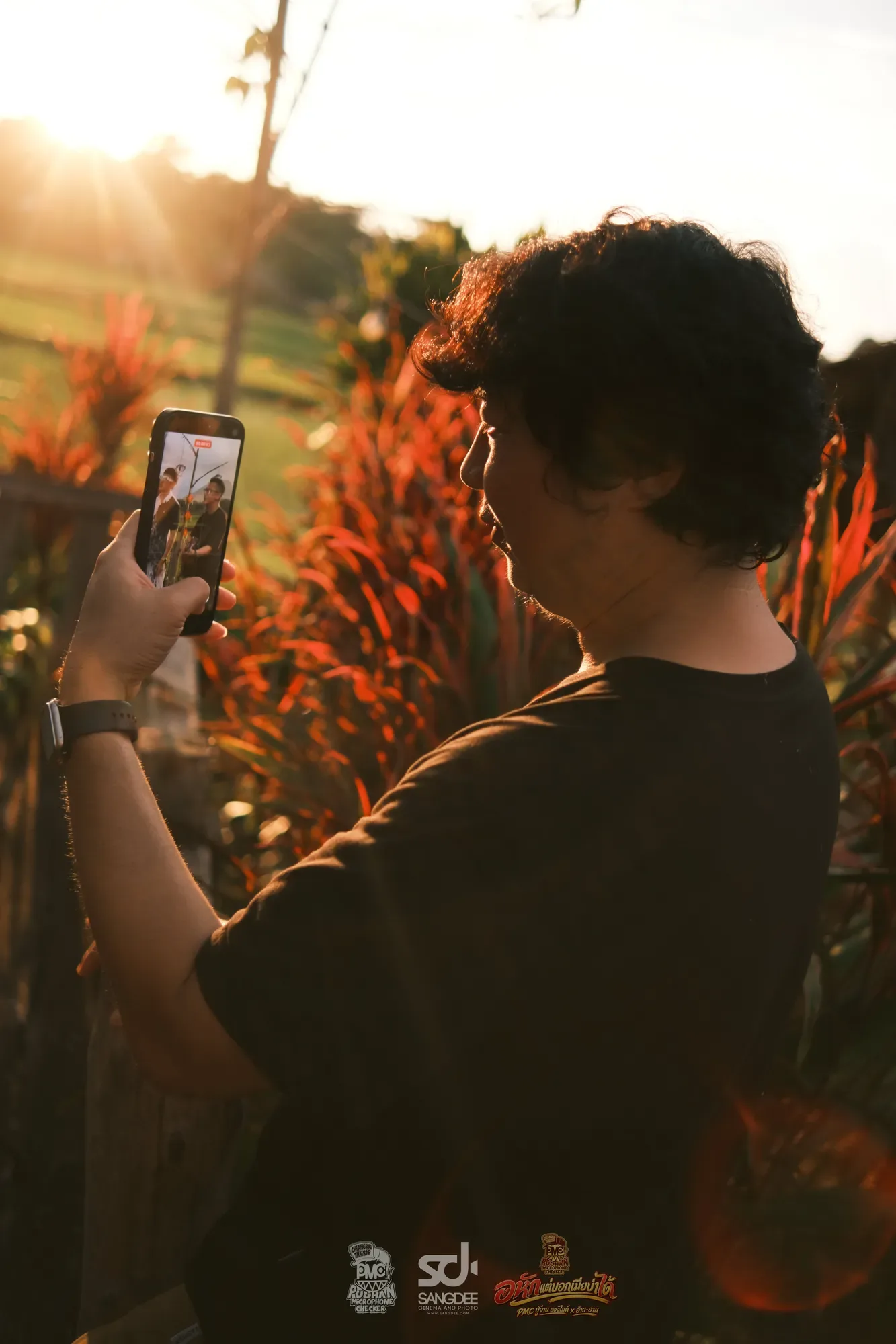 เบื้องหลัง MV อกหักแต่บอกเมียไม่ได้ - PMC (ปู่จ๋าน ลองไมค์) X อ้าย-อาม — ภาพจาก SANGDEE Photo Journal